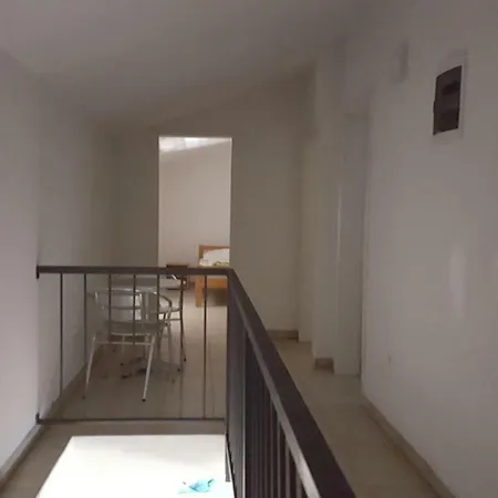 Kamena Kuca 2 Sestanovac